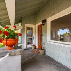 Entryway to 2419 N Junett St from the porch porch.